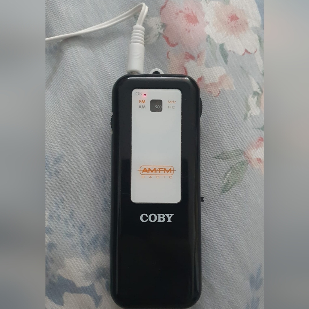 Coby CX70 Portable Pocket AM/FM